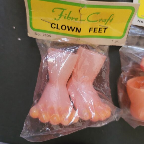 Vintage Halloween Plastic Clown Heads Faces Doll Face Hand Feet HOBO - Picture 4 of 12